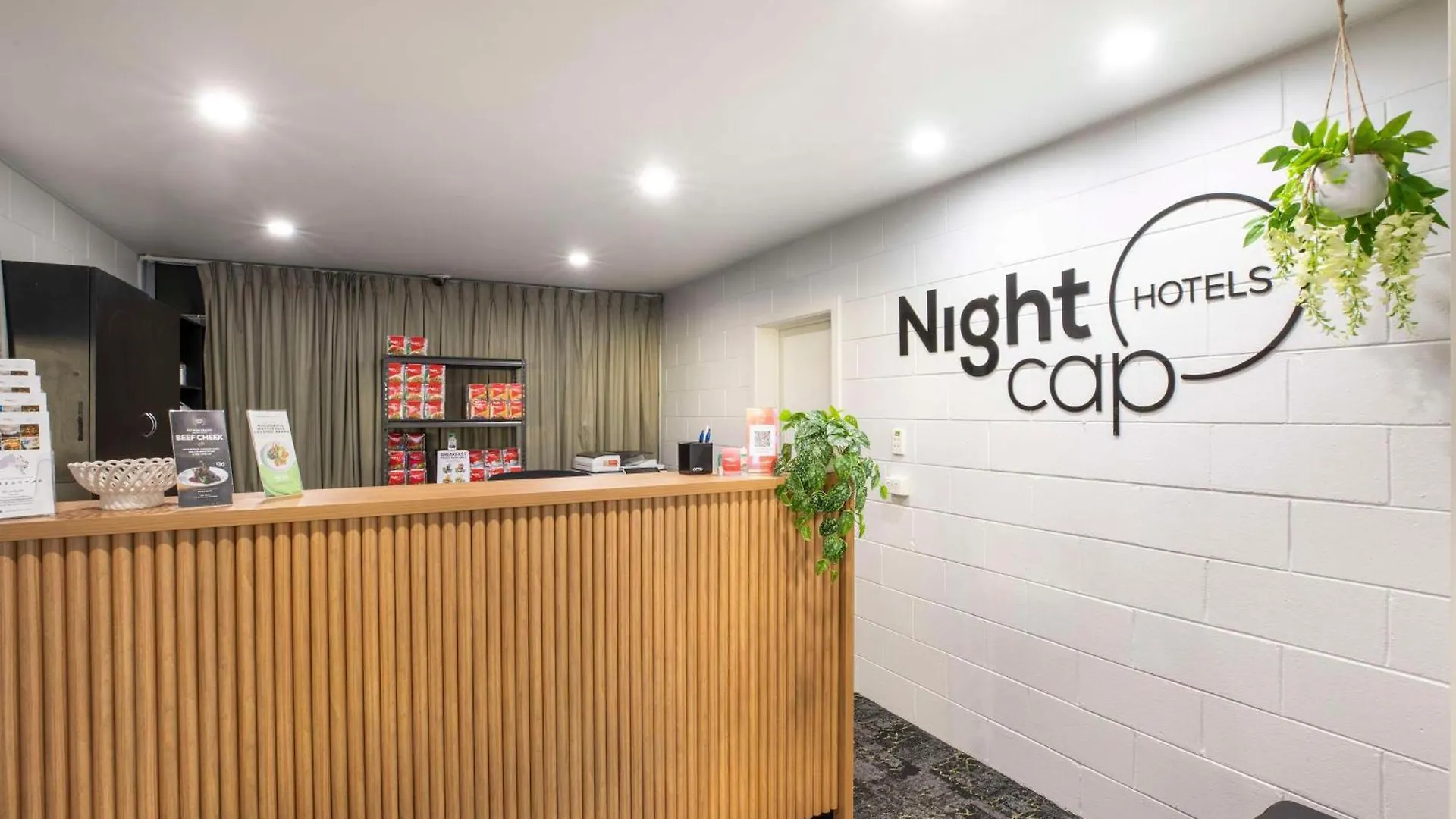 Nightcap At Dalrymple Hotel Townsville