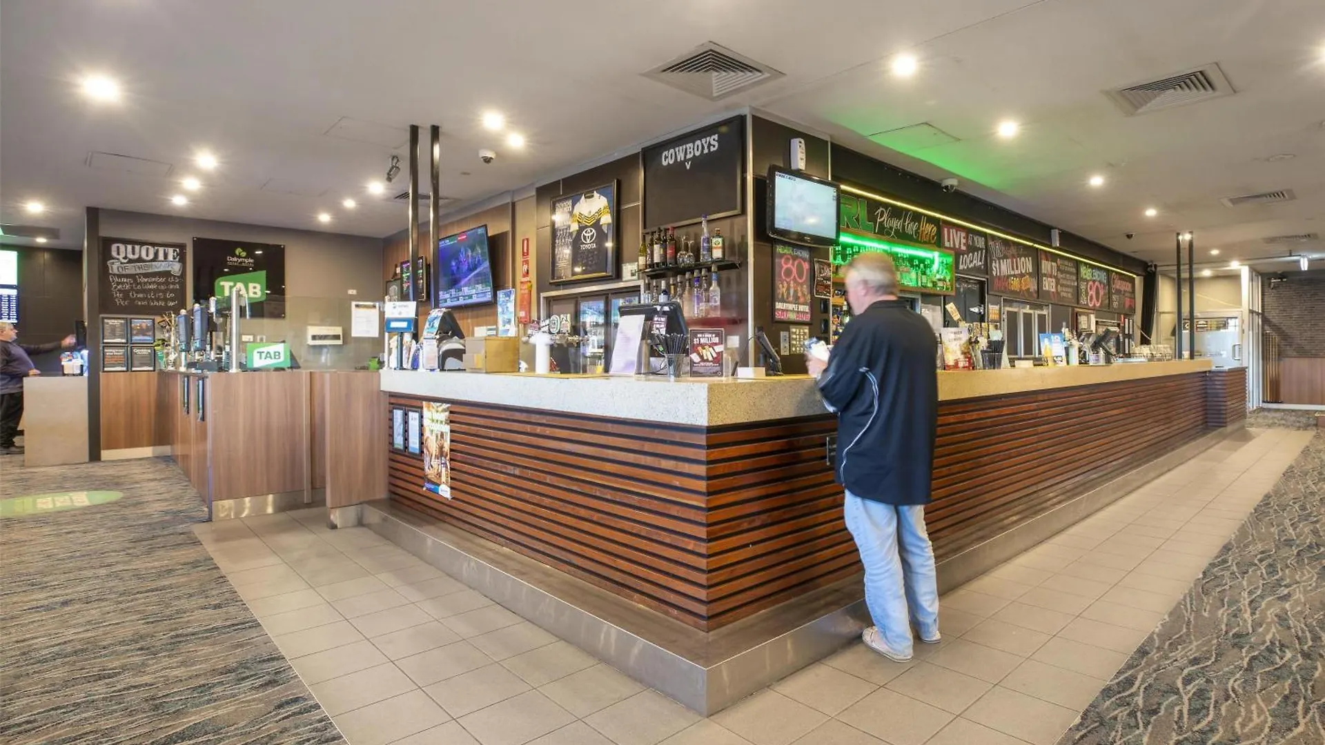 Dalrymple Hotel Townsville